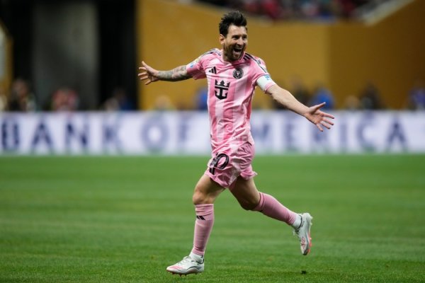 Nhiều lần! Romano: Messi sẽ sớ