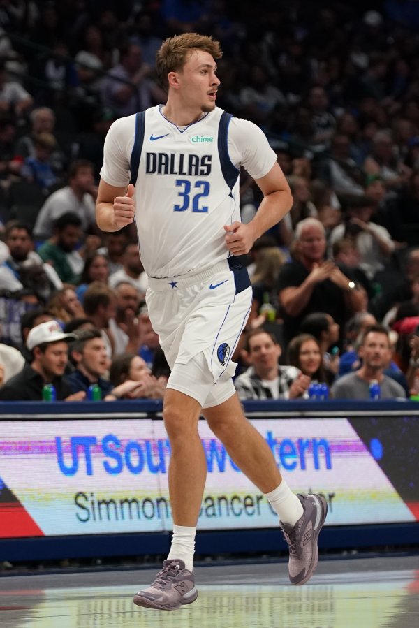 Castle: Hiệu suất bắn súng của Flagg ngày hôm nay không tốt, nhưng sự điềm tĩnh của anh ấy vượt quá sự mong đợi của tôi& so với tôi.