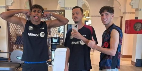 Một người đã biết sự thật🤑Sau khi Yamal chi 10,5 triệu euro để mua một căn biệt thự, anh họ và bạn bè của anh ấy cũng sẽ chuyển đến sống cùng nhau