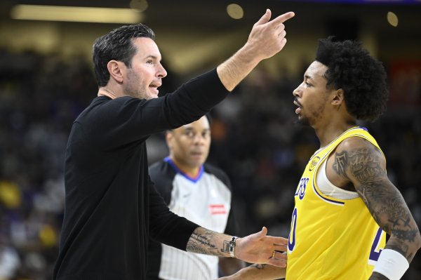 Bình luận: Nick Smith đã bắt kịp. Sân khấu đã được dựng sẵn và hôm nay anh ấy đã tỏa sáng.