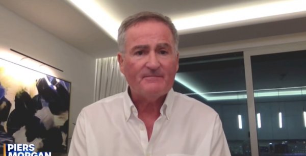 Ronaldo có cần World Cup không? Chủ nhà: Ronaldo chinh phục Ngoại hạng Anh, La Liga và Serie A nhưng Messi thì không