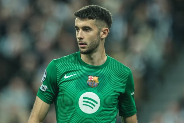 Marca: Joan Garcia sẽ trở lại đấu Biba, Rafinha cũng được cho là sẽ trở lại