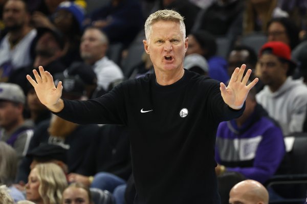 Curry có thể vắng mặt! ESPN dự đoán tỷ lệ thắng ngày mai: Warriors 44,1%, Heat 55,9%